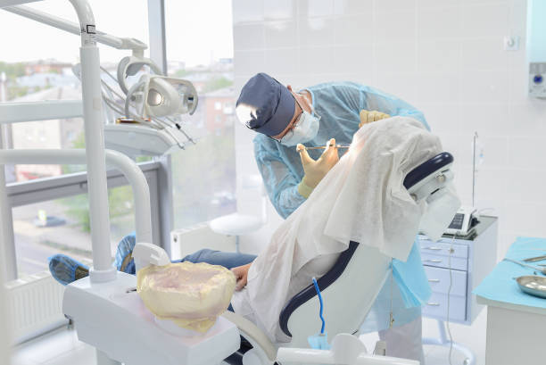 Best Emergency Dental Extractions in Folsom, PA